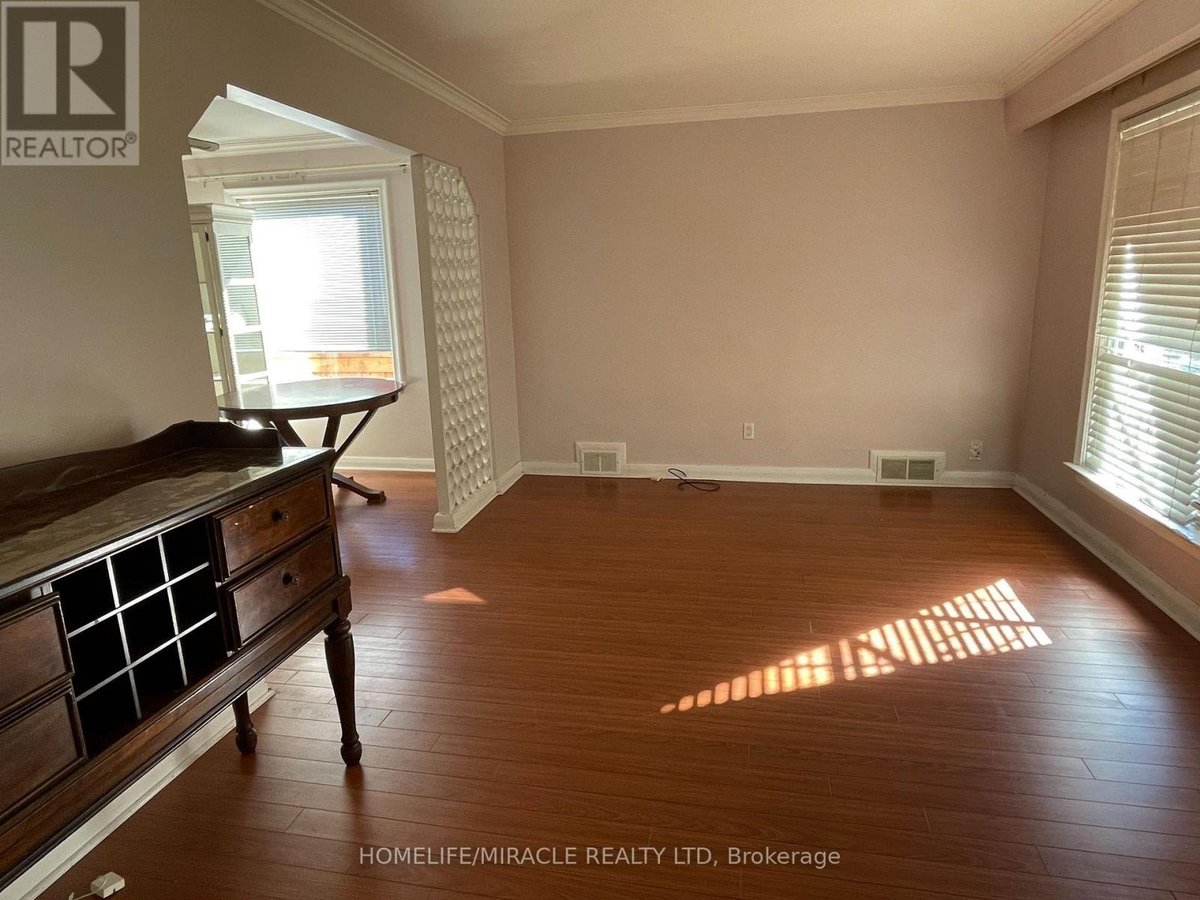 MAIN FLOOR - 45 MARTORINO DRIVE - Photo 2