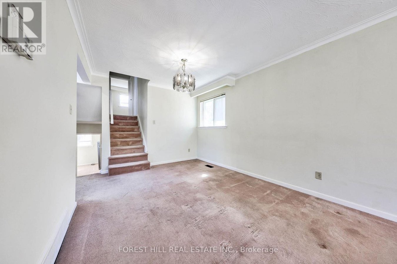 63 HOPPERTON DRIVE - Photo 6