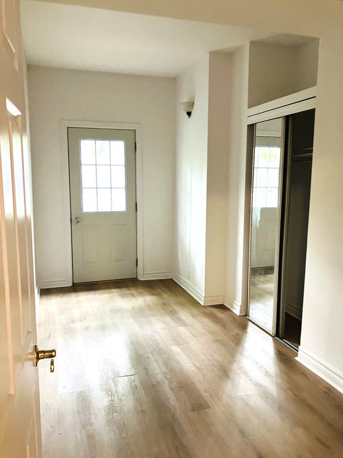 394 Bloor Street West - Photo 12