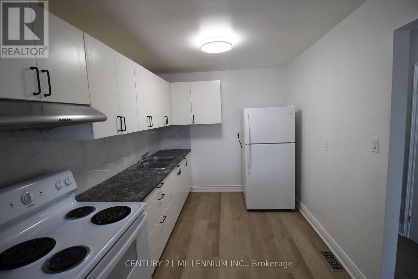 UPPER - 2991 ISLINGTON AVENUE - Photo 13
