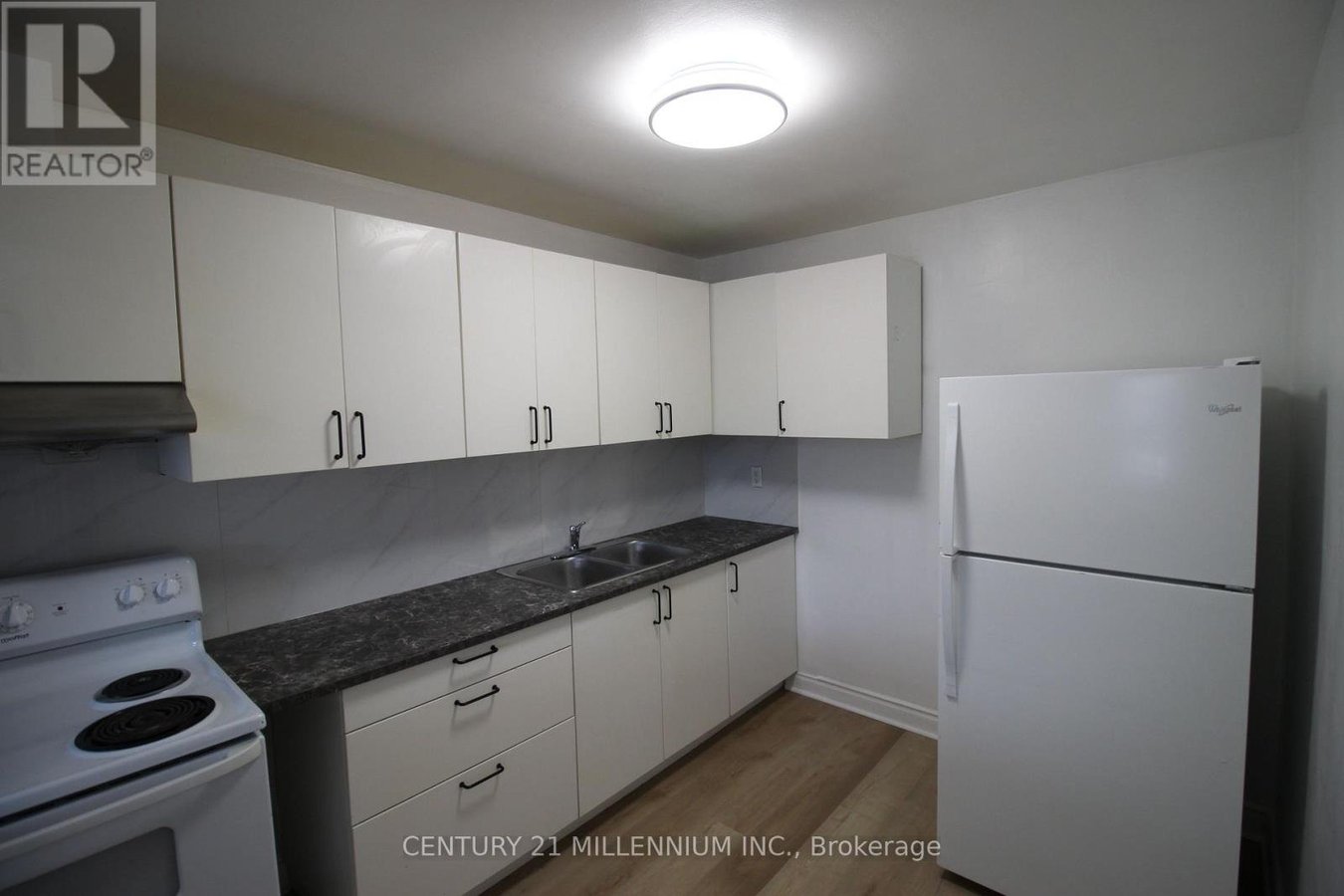 UPPER - 2991 ISLINGTON AVENUE - Photo 15