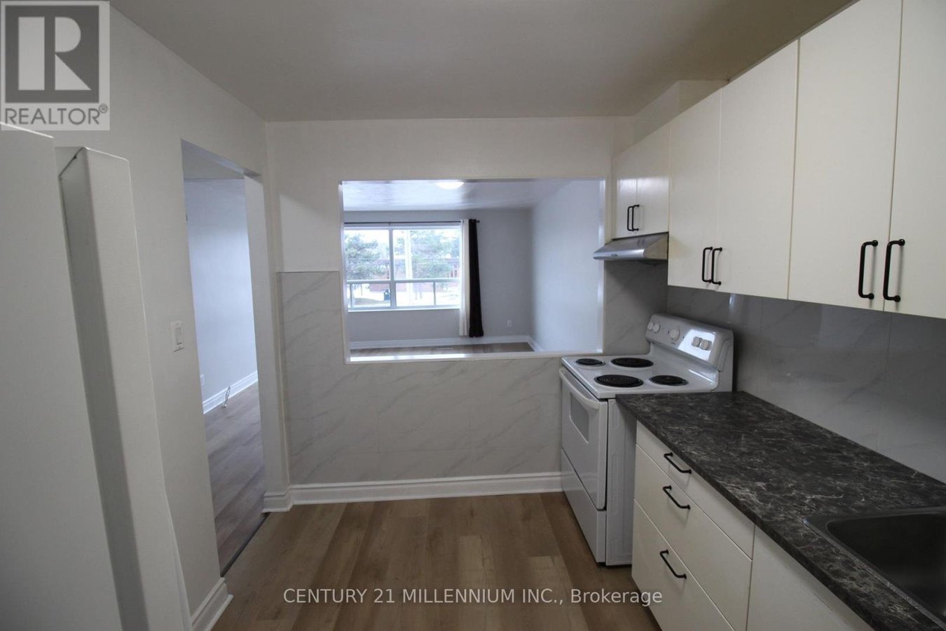 UPPER - 2991 ISLINGTON AVENUE - Photo 17