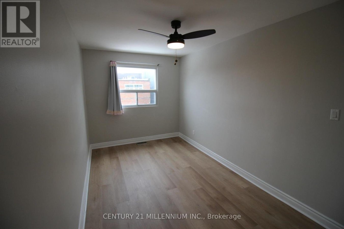 UPPER - 2991 ISLINGTON AVENUE - Photo 20