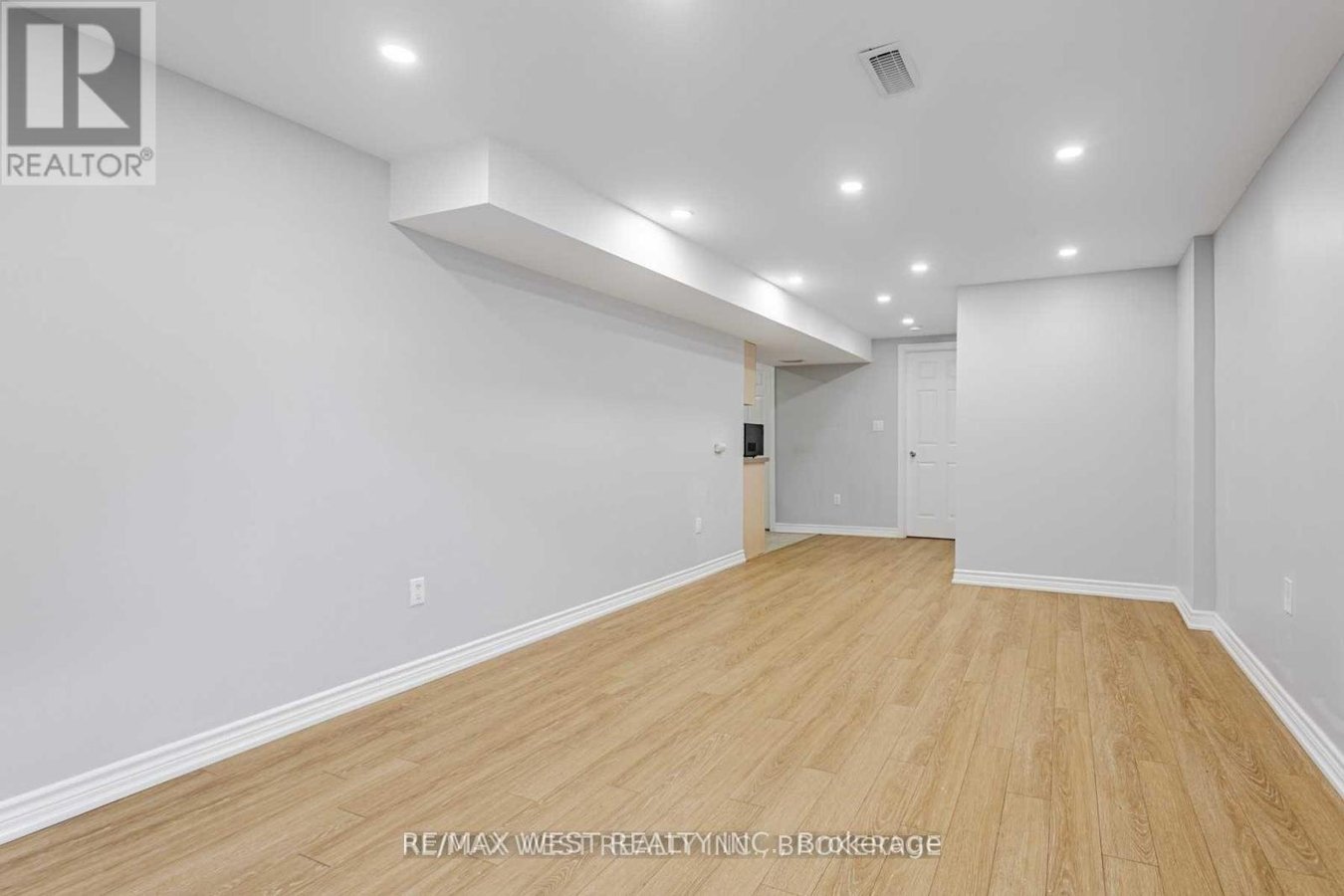 BASEMENT - 31 CLAIR ROAD - Photo 3
