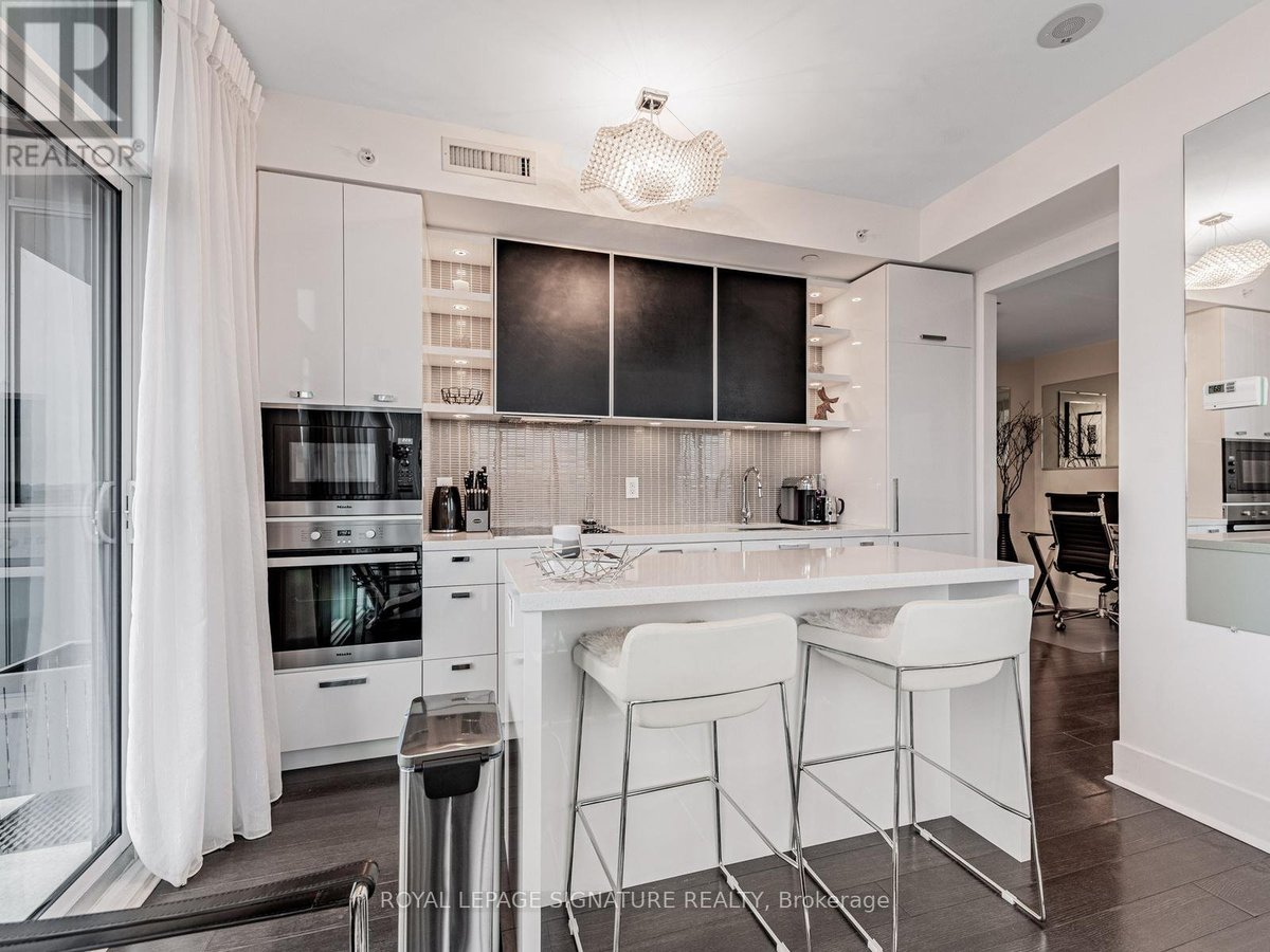 1303 - 32 DAVENPORT ROAD - Photo 12
