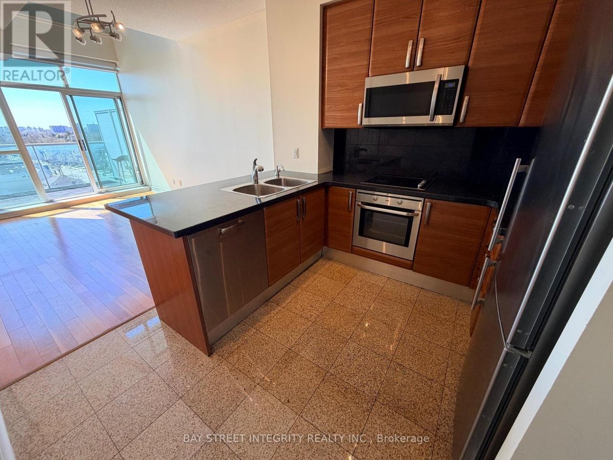 612 - 1 AVONDALE AVENUE - Photo 2