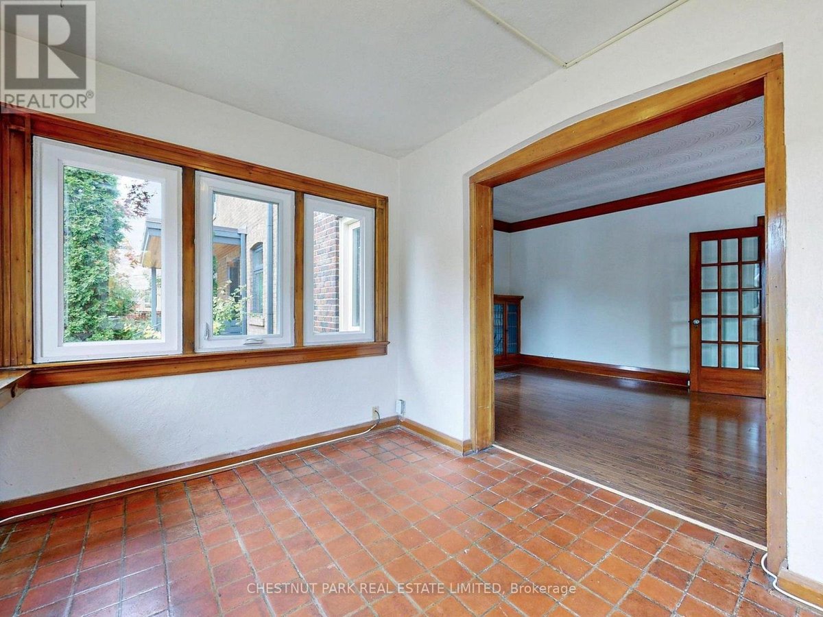 114 COLIN AVENUE - Photo 12