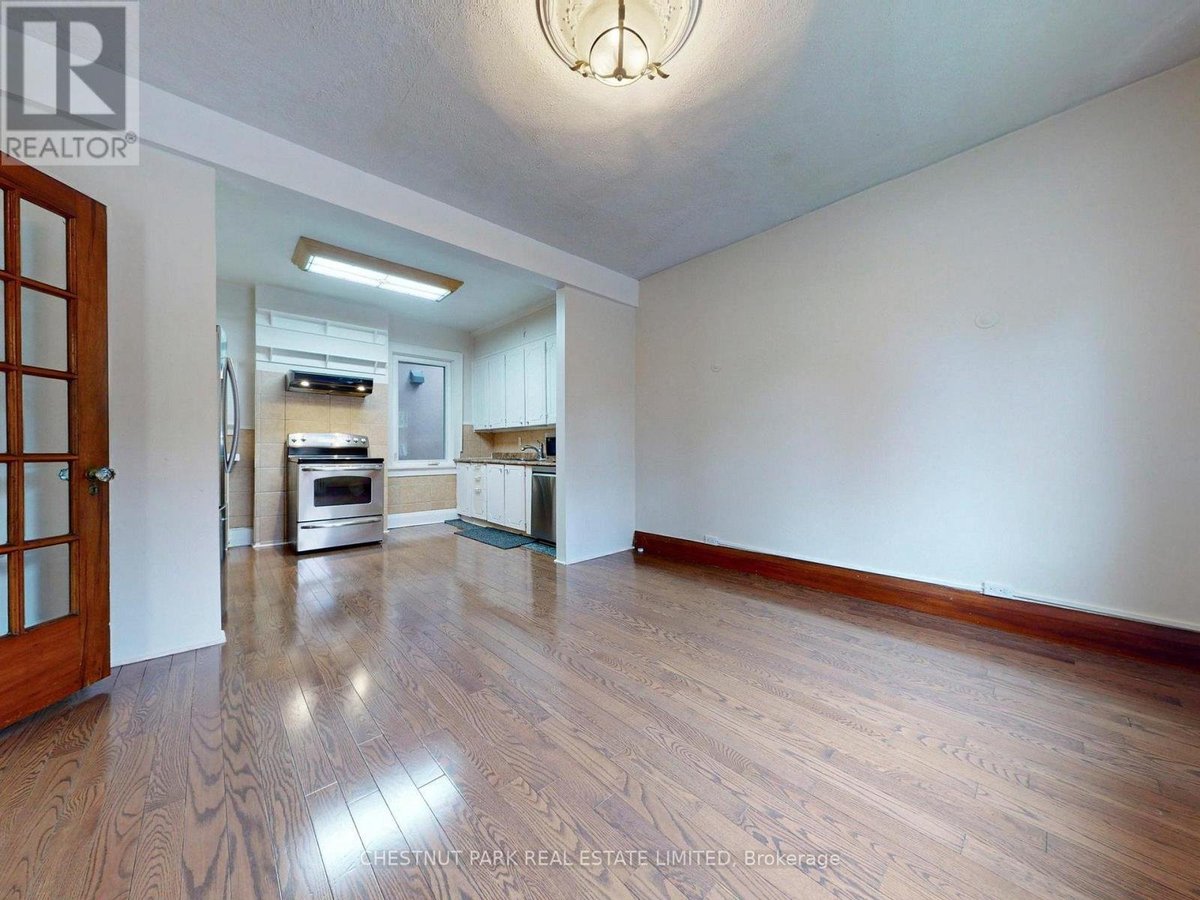 114 COLIN AVENUE - Photo 16
