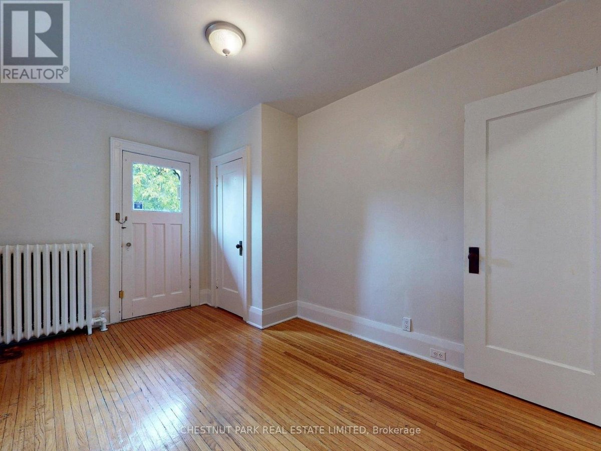 114 COLIN AVENUE - Photo 34