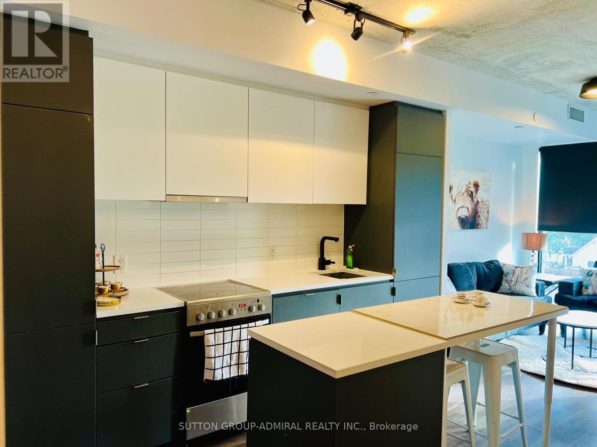 323 - 7 SMITH CRESCENT - Photo 4