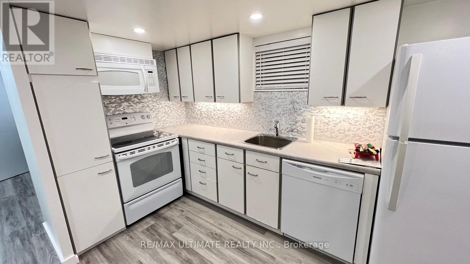 30 FERRIS ROAD - Photo 8