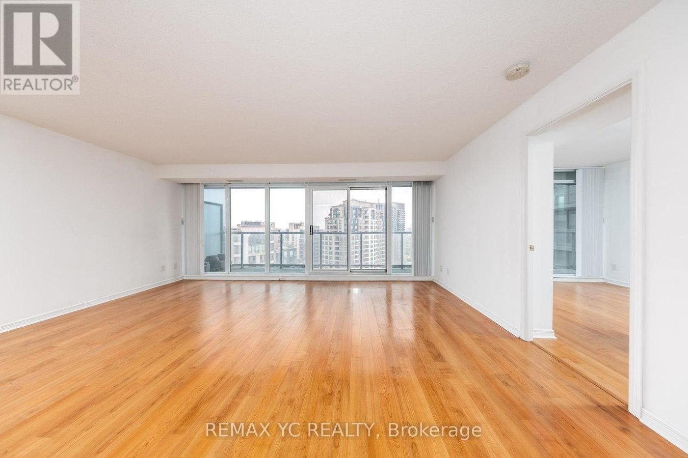 2410 - 5500 YONGE STREET - Photo 12