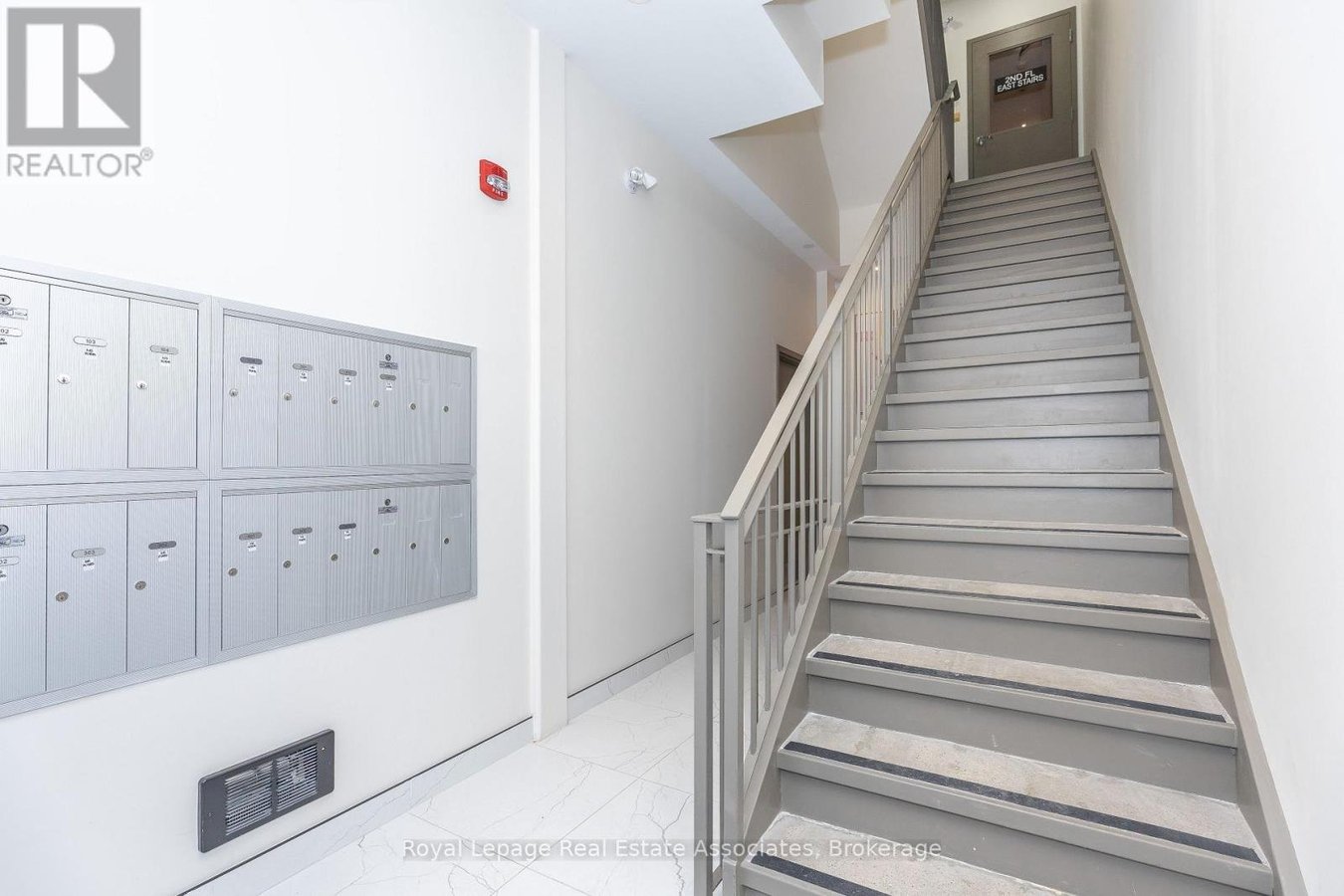 401 - 1000 BATHURST STREET - Photo 3