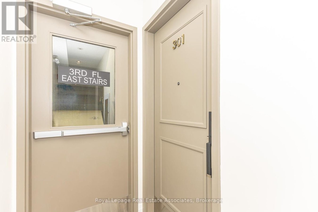 301 - 1000 BATHURST STREET - Photo 4