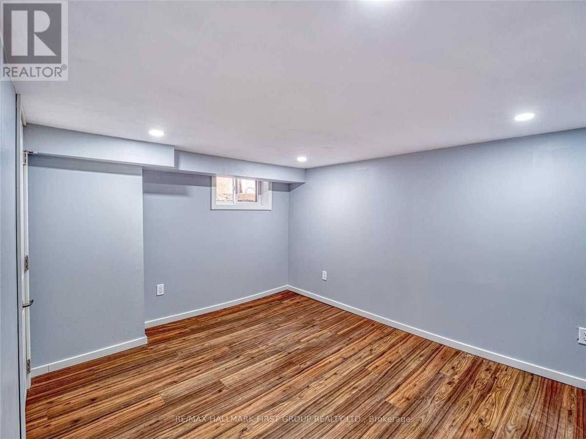 LOWER - 376 RHODES AVENUE - Photo 6