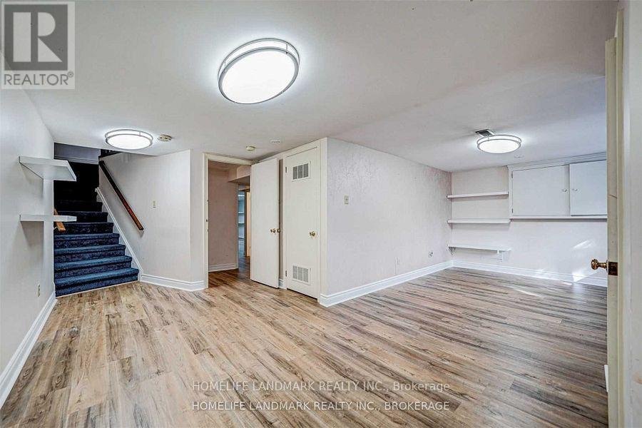 44 FRONTENAC AVENUE - Photo 33