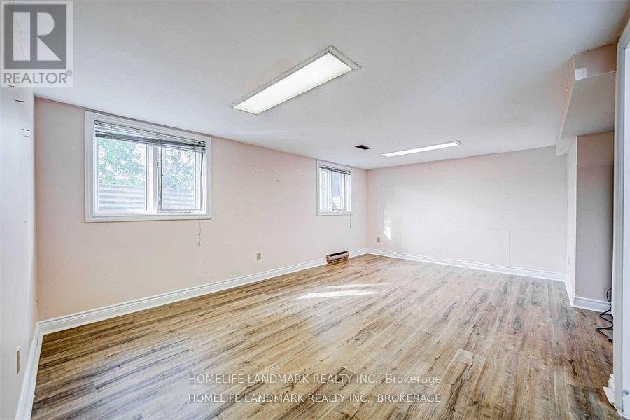 44 FRONTENAC AVENUE - Photo 35