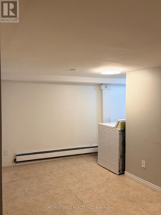 MAIN/BSMT - 108 SPRINGHURST AVENUE - Photo 18