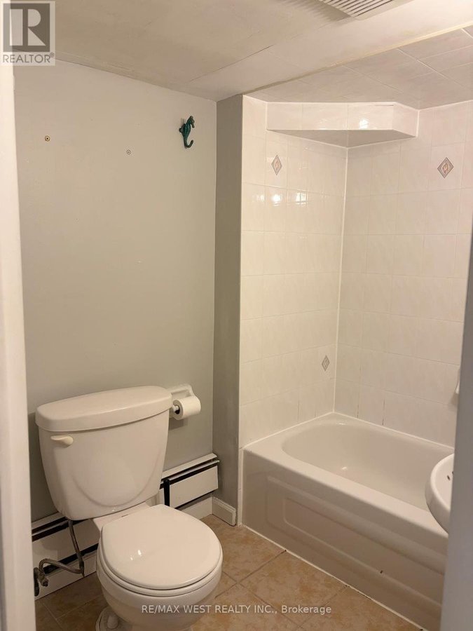 MAIN/BSMT - 108 SPRINGHURST AVENUE - Photo 21