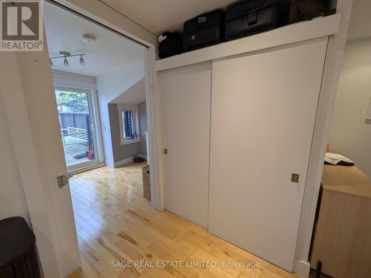 UPPER - 108 PEARSON AVENUE - Photo 17