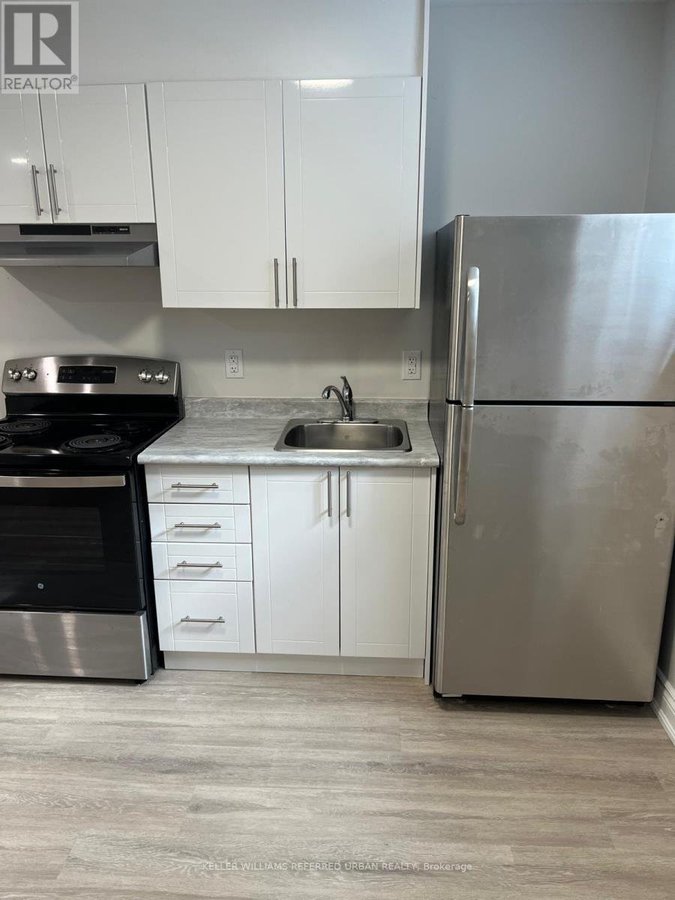2 - 112 FAIRHOLME AVENUE - Photo 9