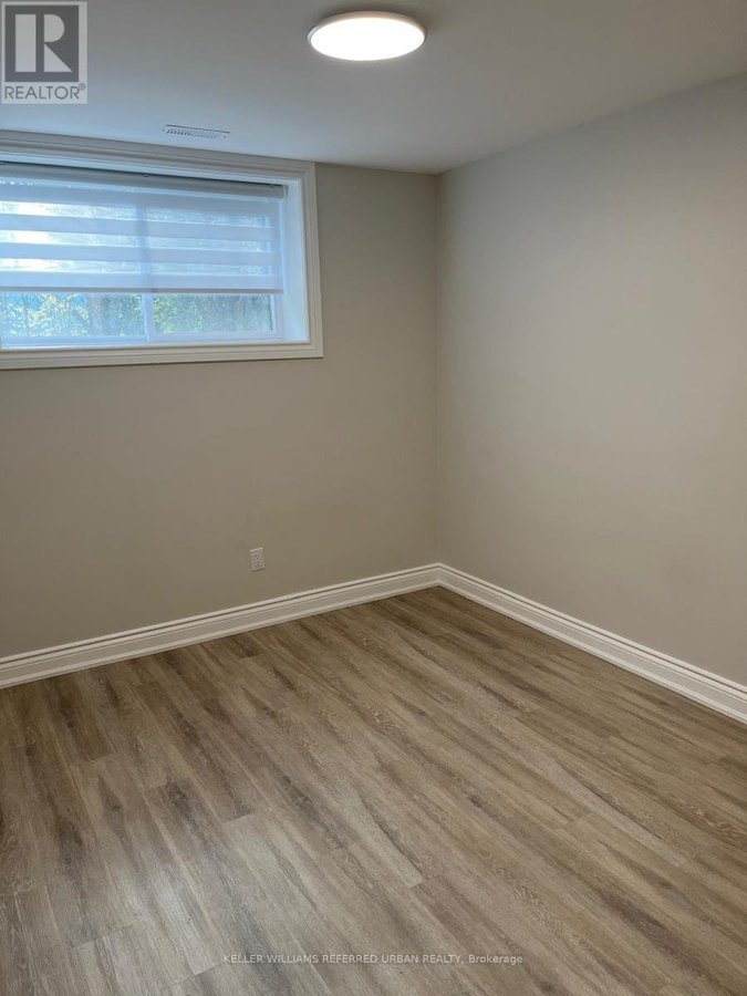 2 - 112 FAIRHOLME AVENUE - Photo 14