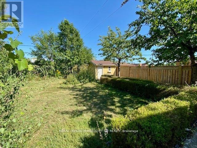 35 EUPHRASIA DRIVE - Photo 33
