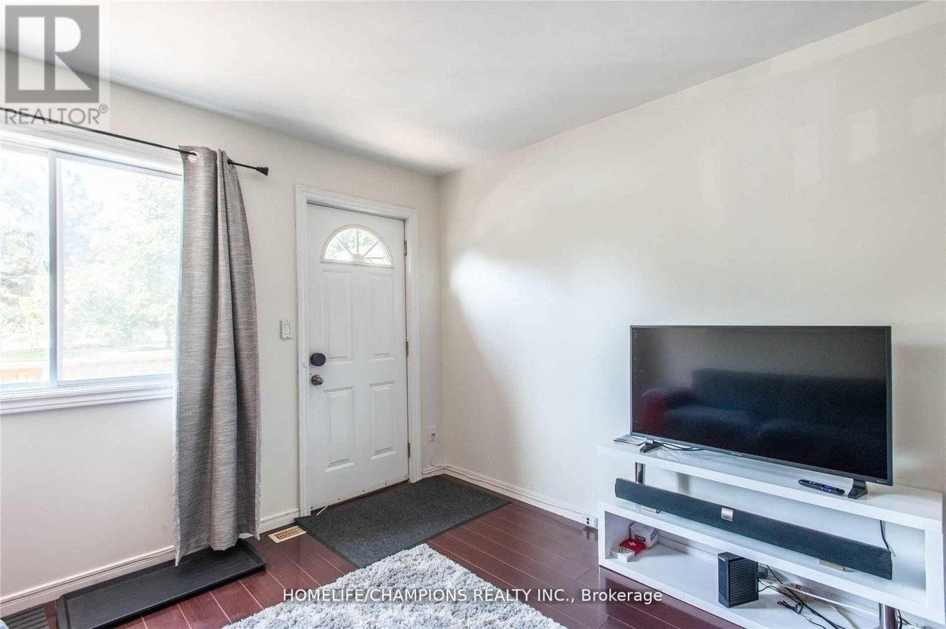 106 LAMB AVENUE - Photo 4