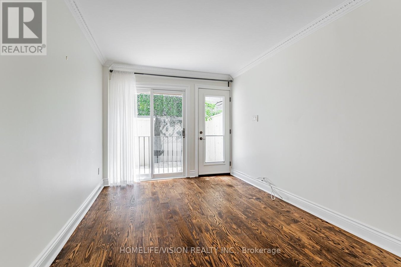 31 BELMONT STREET - Photo 9