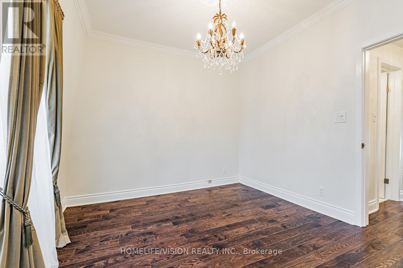 31 BELMONT STREET - Photo 13