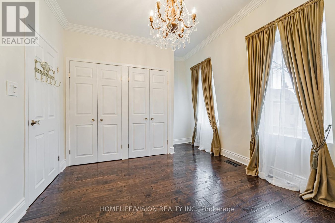 31 BELMONT STREET - Photo 14