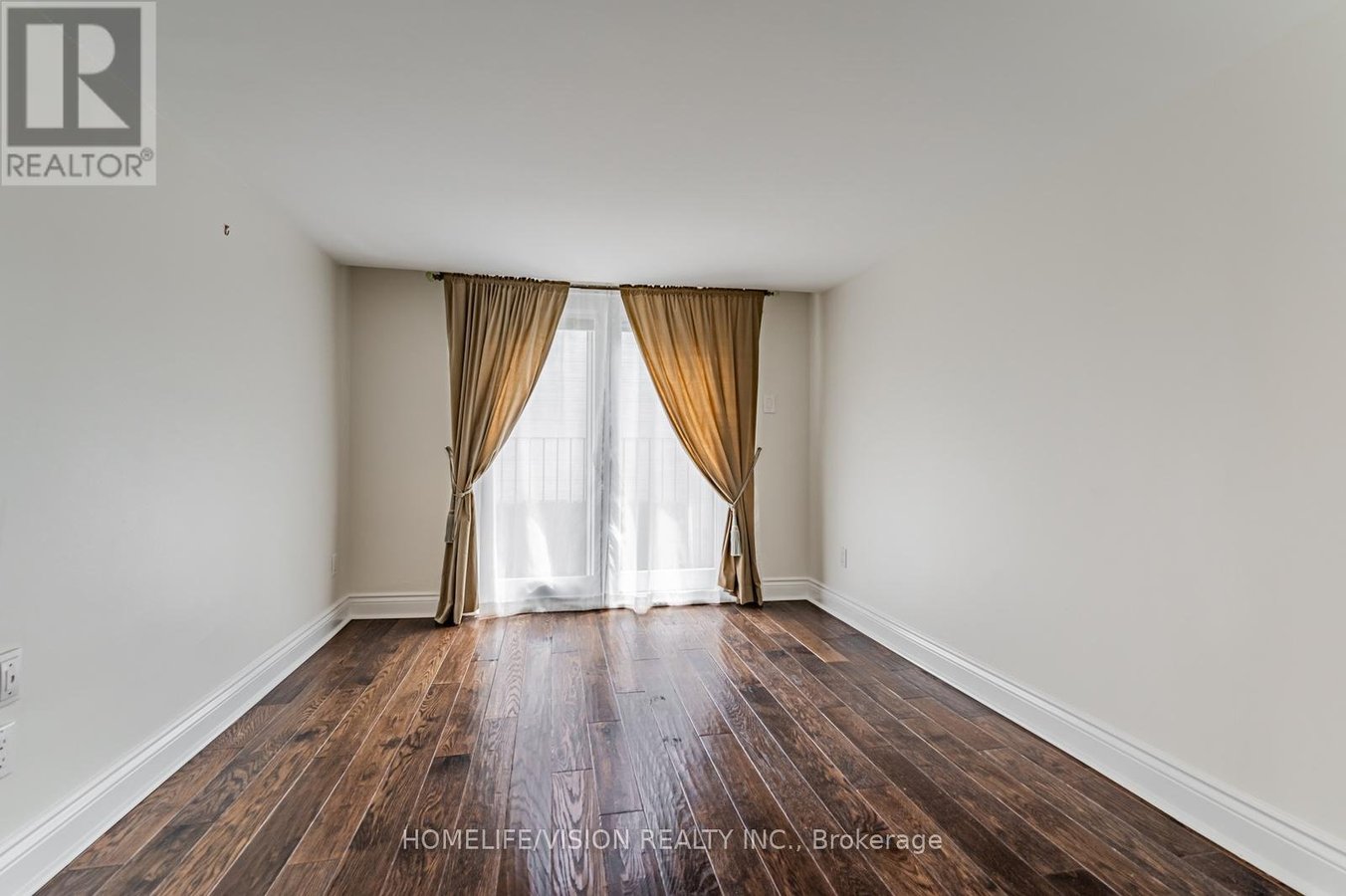 31 BELMONT STREET - Photo 16