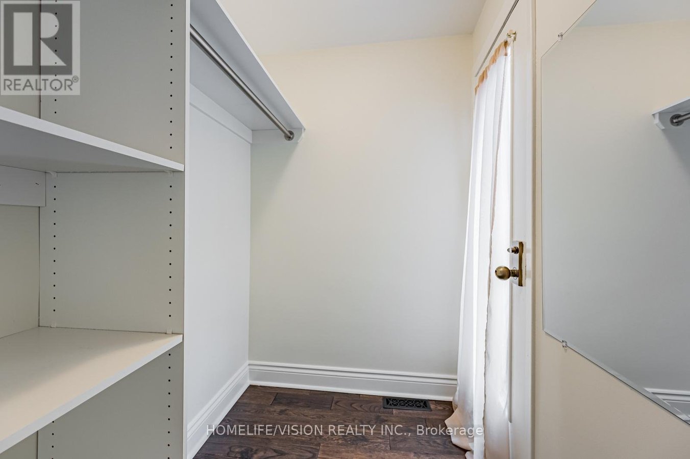 31 BELMONT STREET - Photo 18