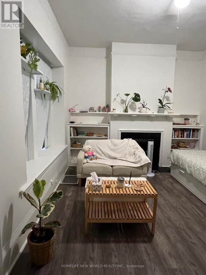 1 - 96 WHEELER AVENUE - Photo 2