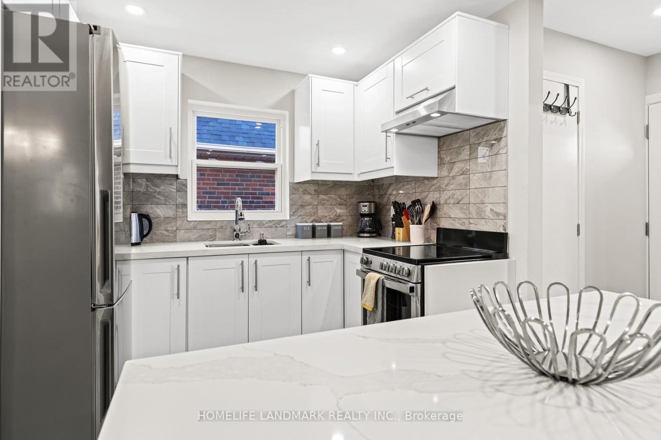 107 PARKLEA DRIVE - Photo 7