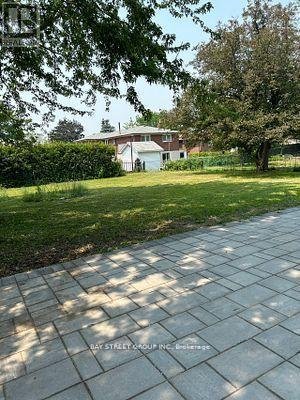 2086 PHARMACY AVENUE - Photo 4