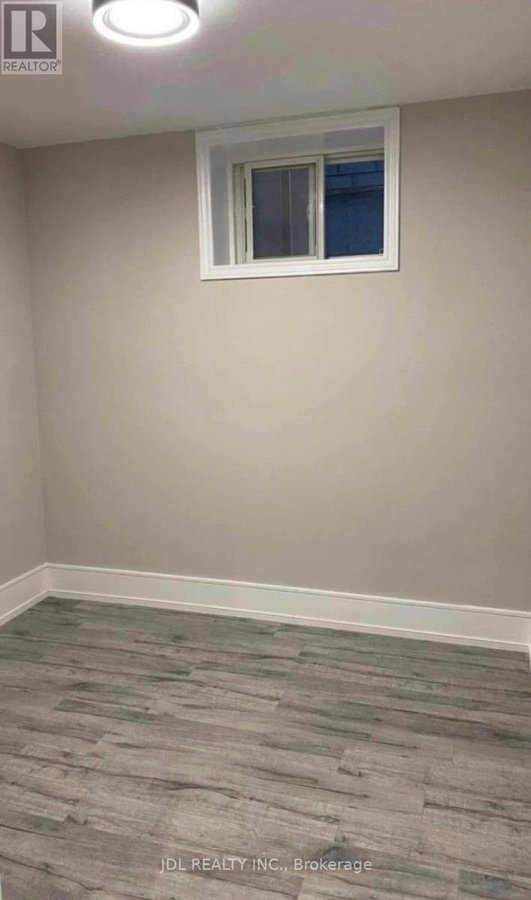 BASEMENT - 105B PITT AVE. AVENUE - Photo 6