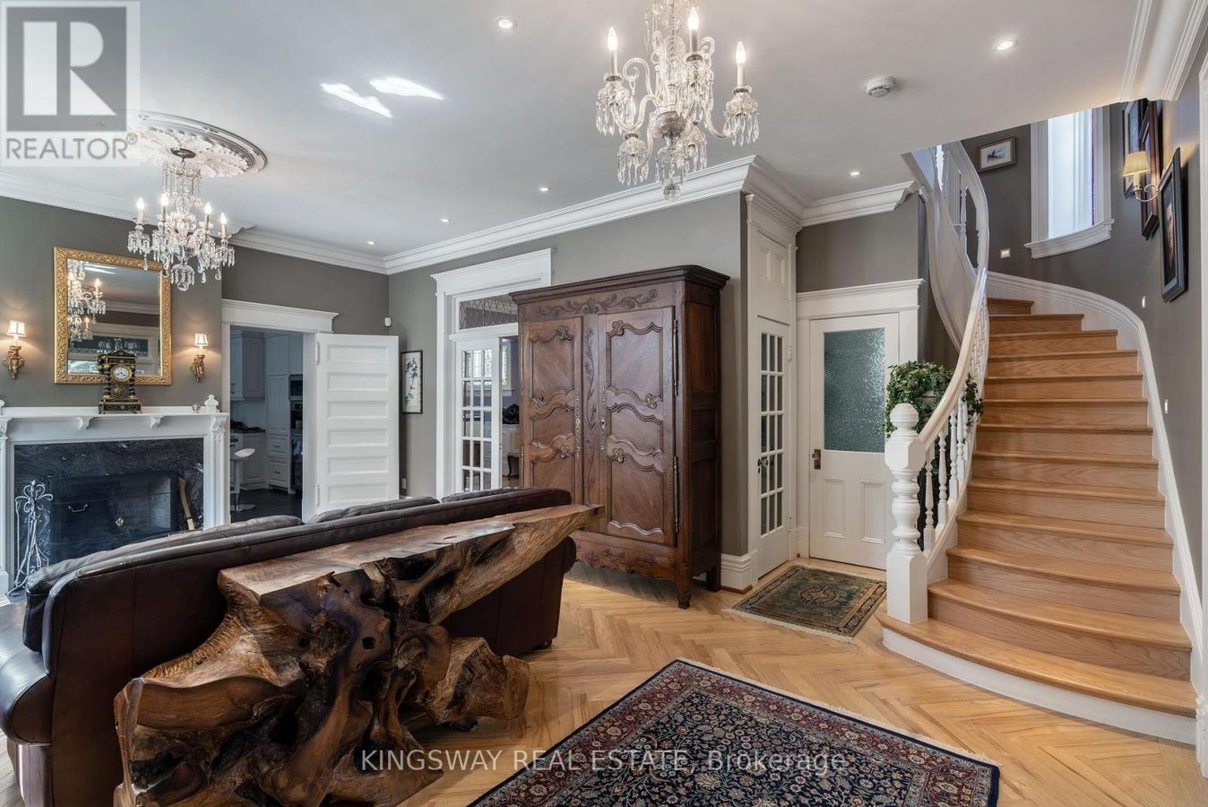 166 HIGH PARK AVENUE - Photo 3