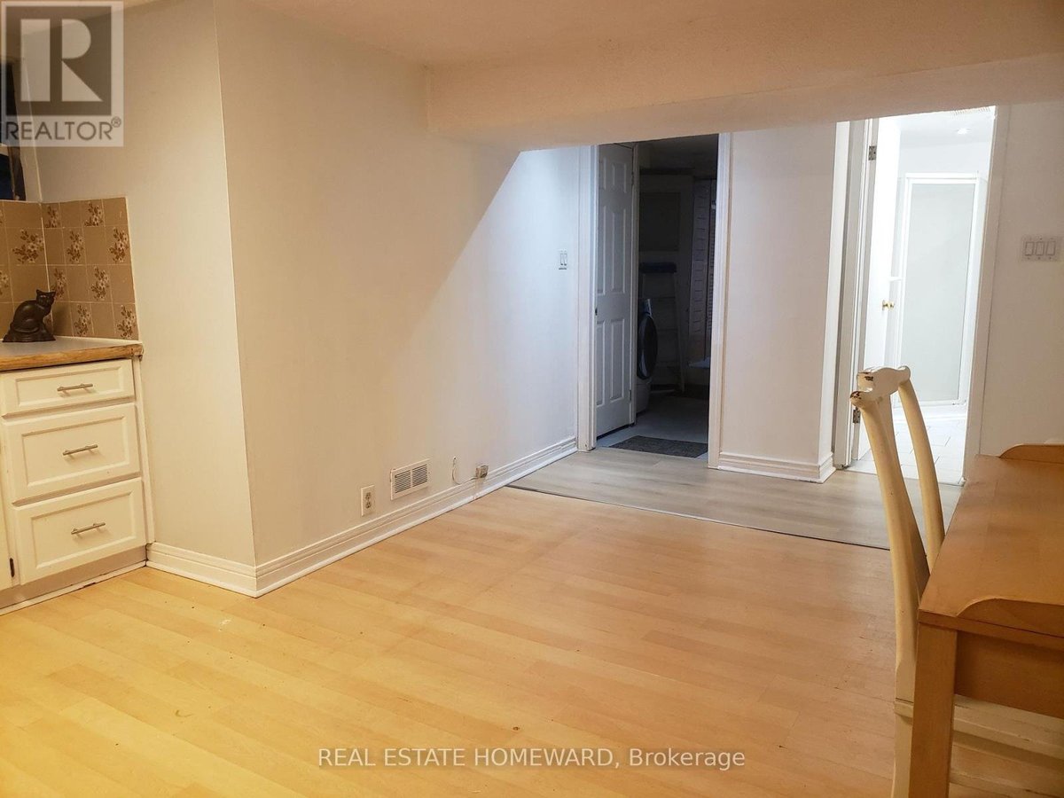 3 - 697 DUPONT STREET - Photo 3