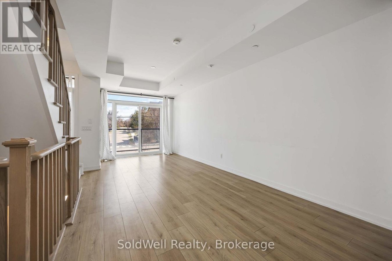 14 - 266 FINCH AVENUE E - Photo 8