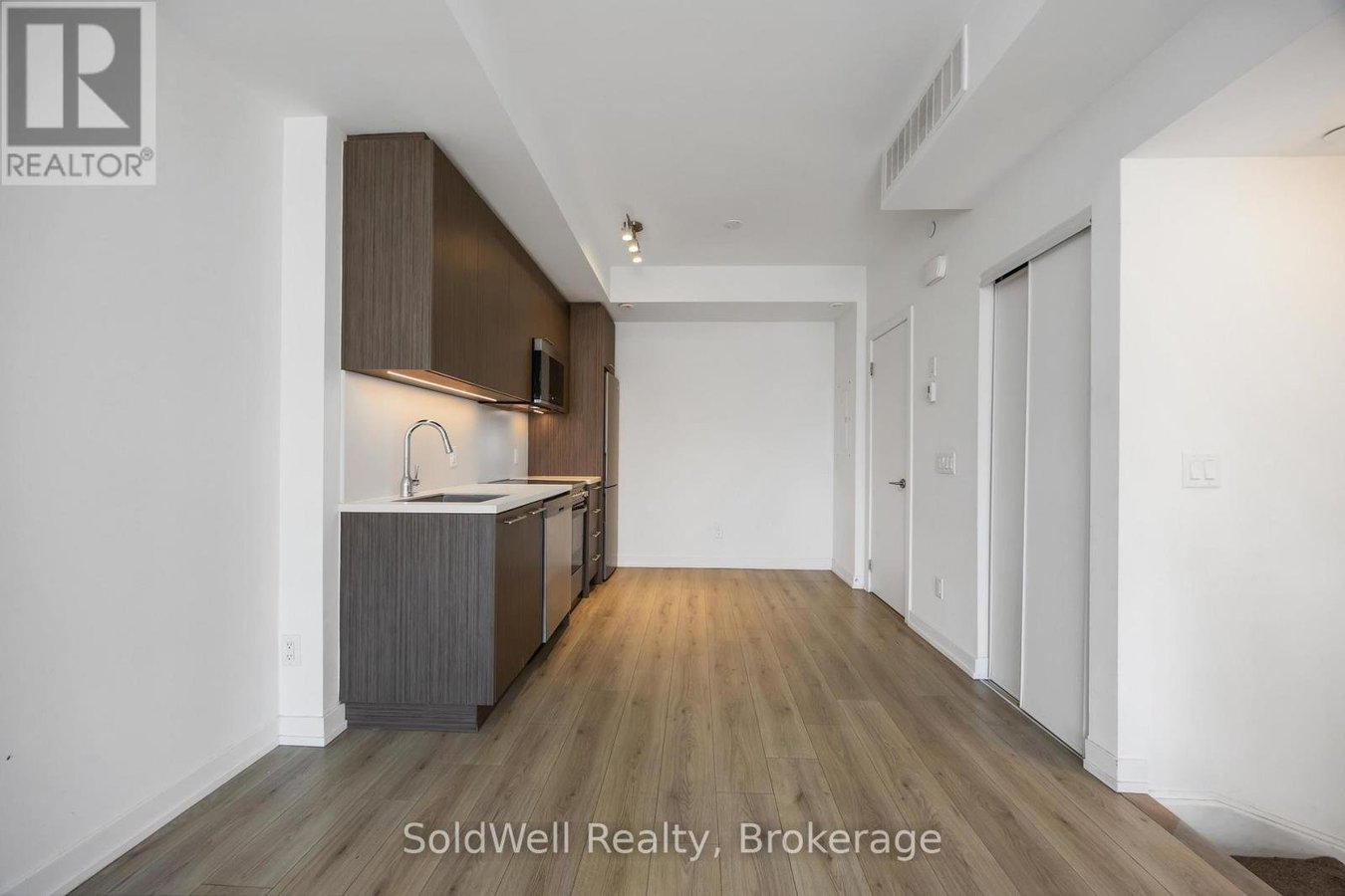 14 - 266 FINCH AVENUE E - Photo 12