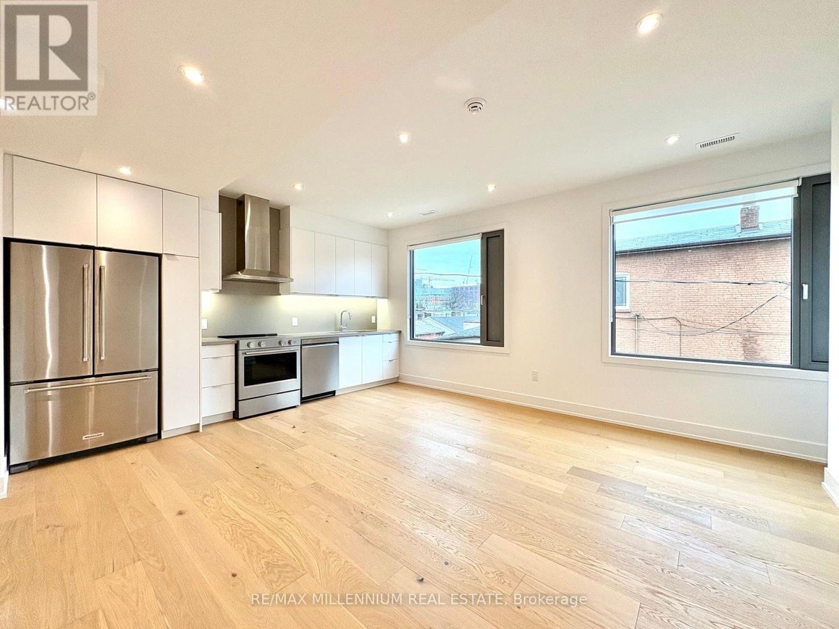 2 - 155 DOVERCOURT ROAD - Photo 3