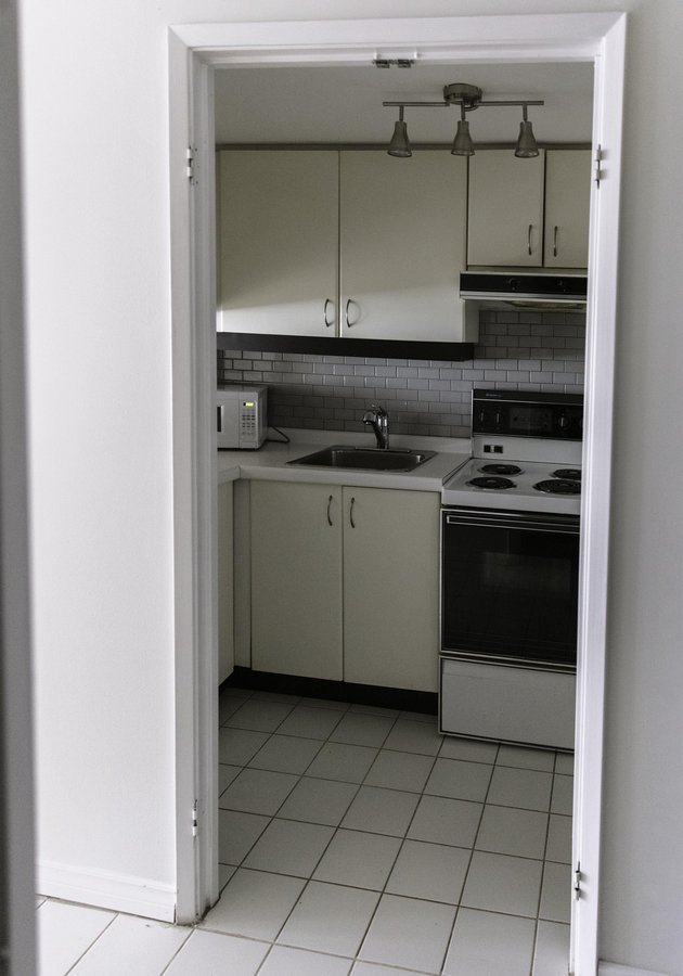 717 Bay Street - Photo 7