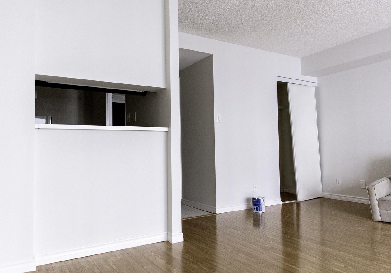 717 Bay Street - Photo 6