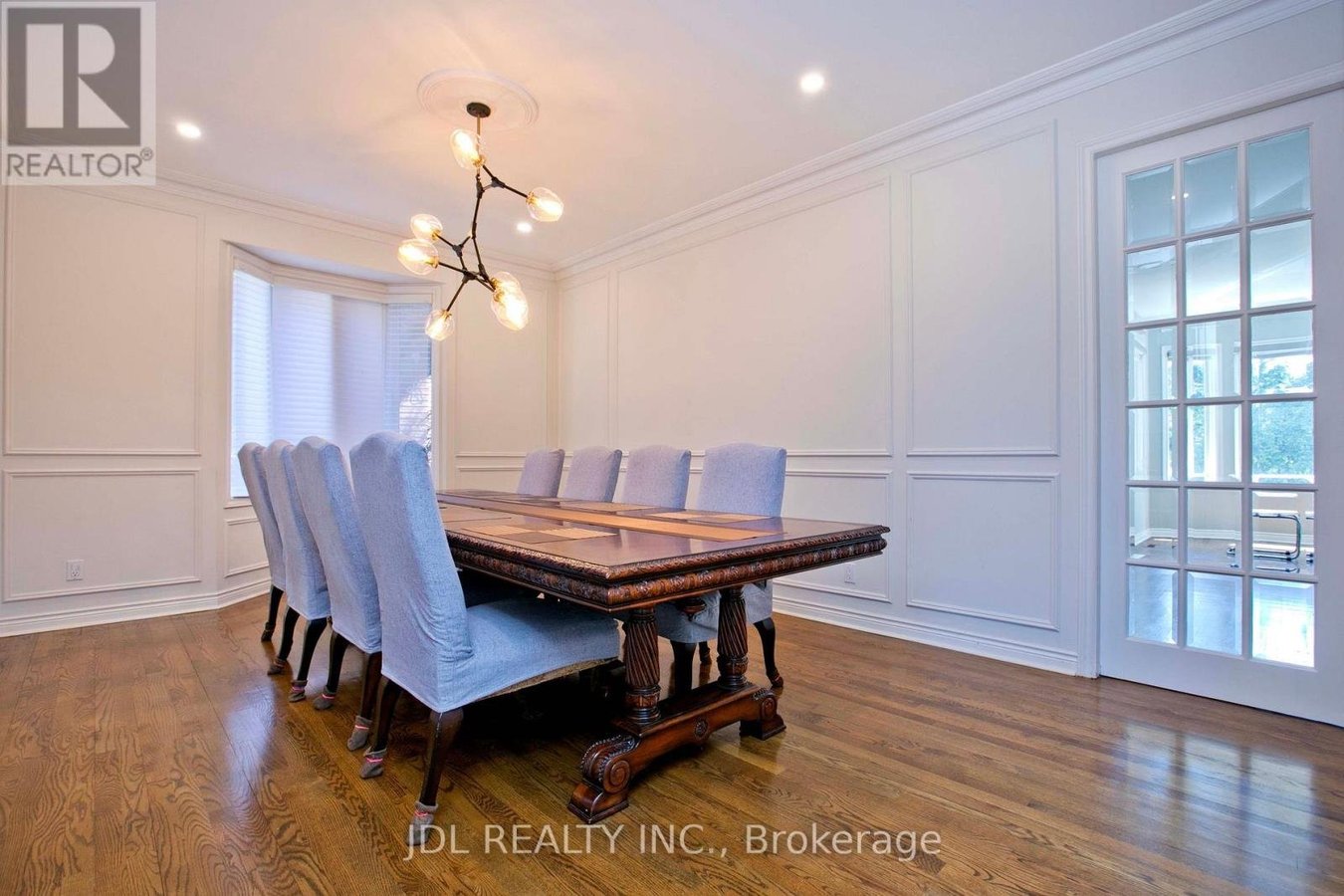 53 ALDERSHOT CRESCENT - Photo 5