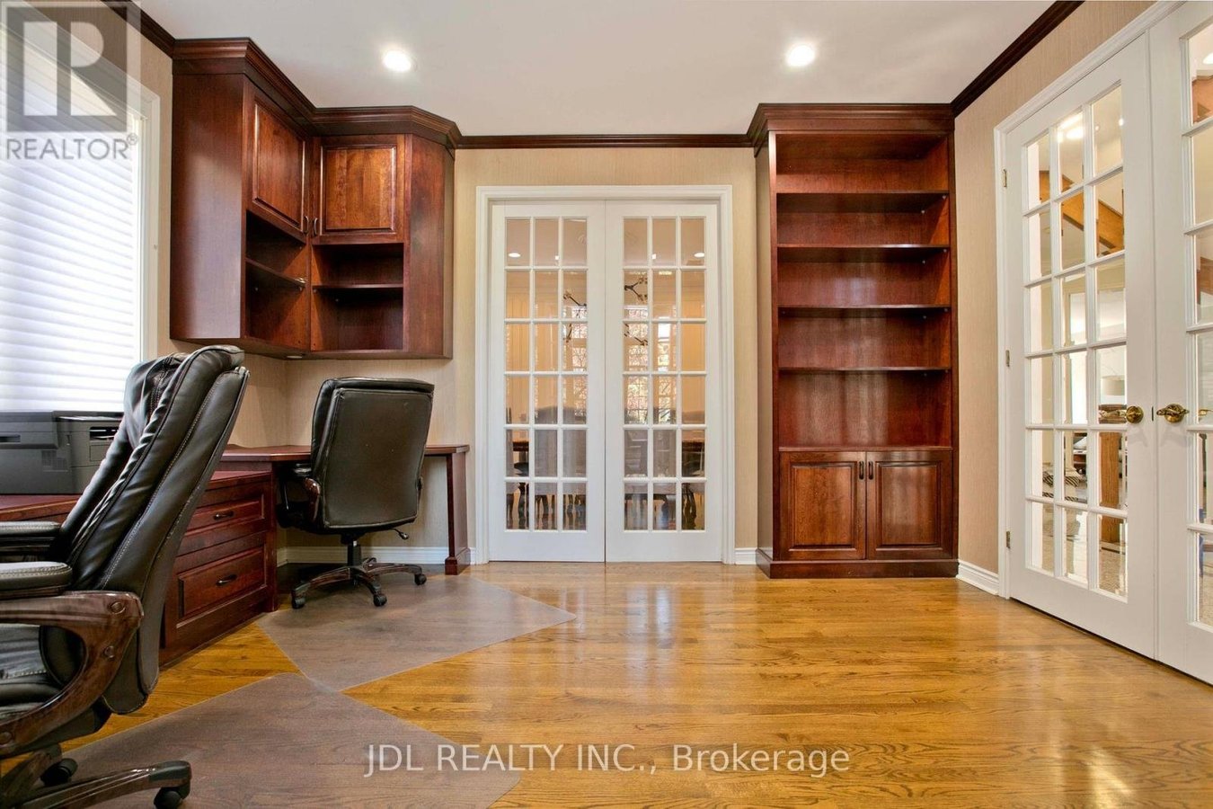 53 ALDERSHOT CRESCENT - Photo 7