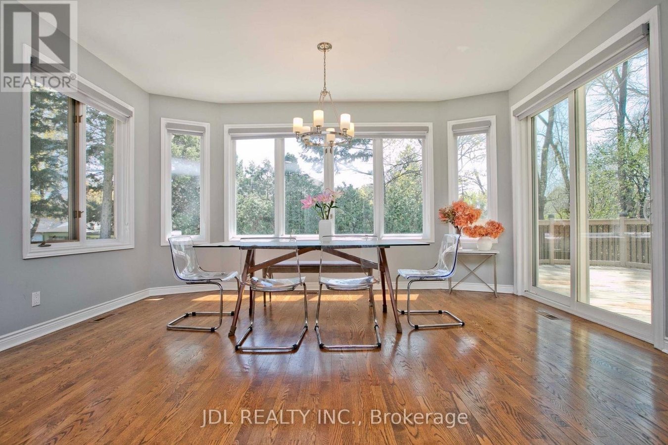 53 ALDERSHOT CRESCENT - Photo 12