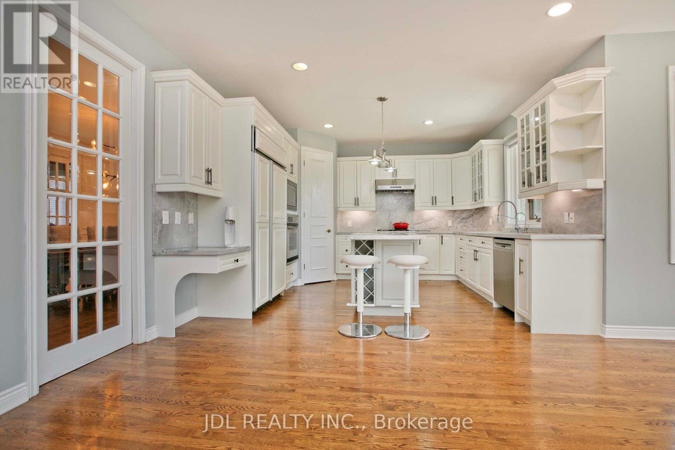 53 ALDERSHOT CRESCENT - Photo 14