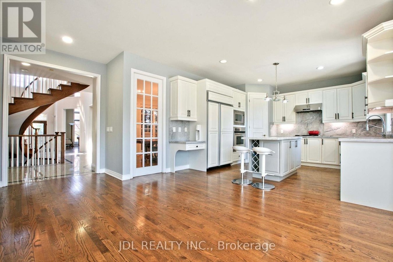 53 ALDERSHOT CRESCENT - Photo 15