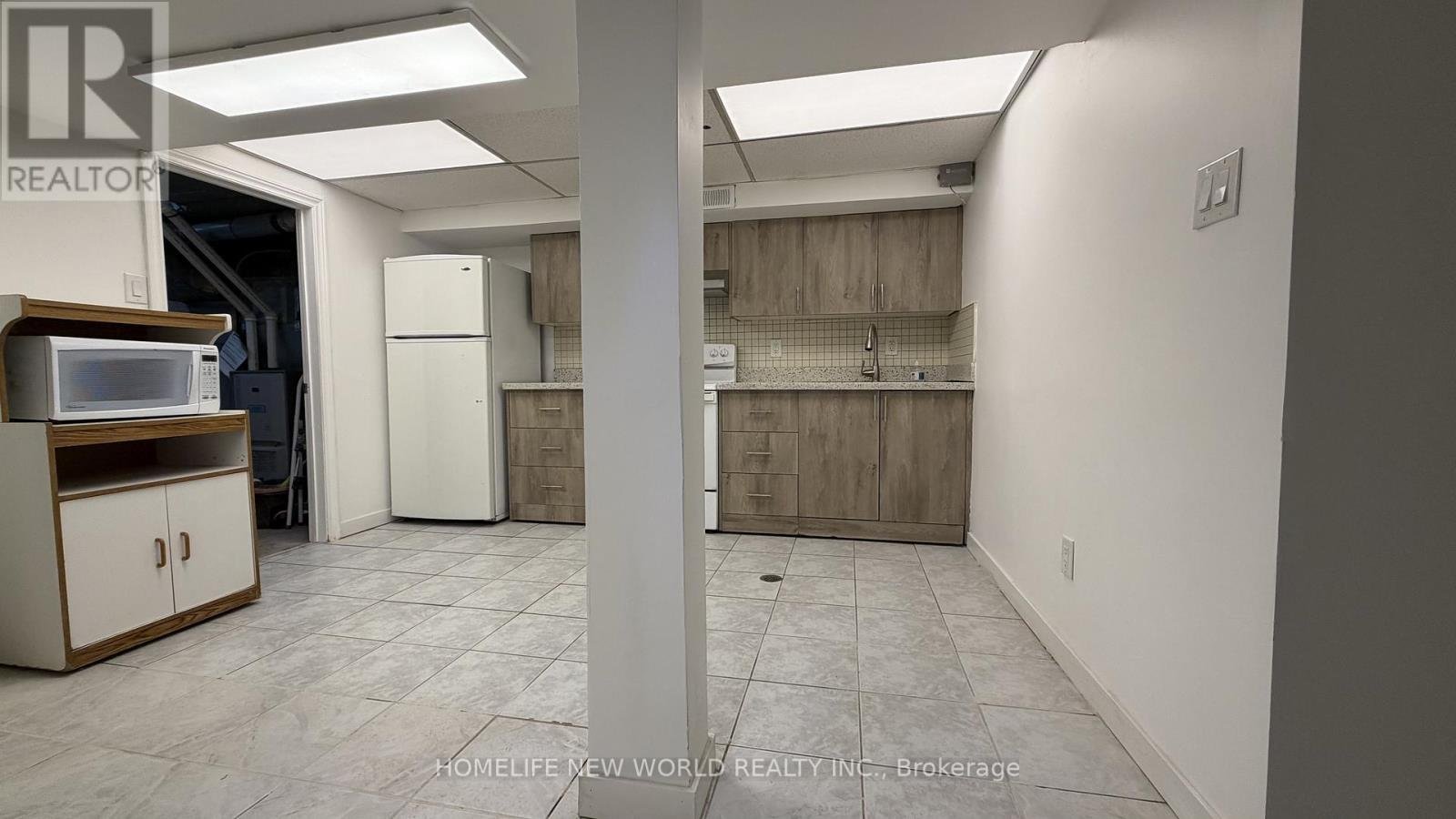 LOWER LEVEL - 135 PINEWAY BOULEVARD - Photo 15
